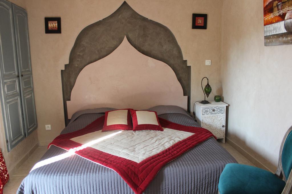 Gites Maisons De Vacances Domaine La Chamade Carpentras Εξωτερικό φωτογραφία