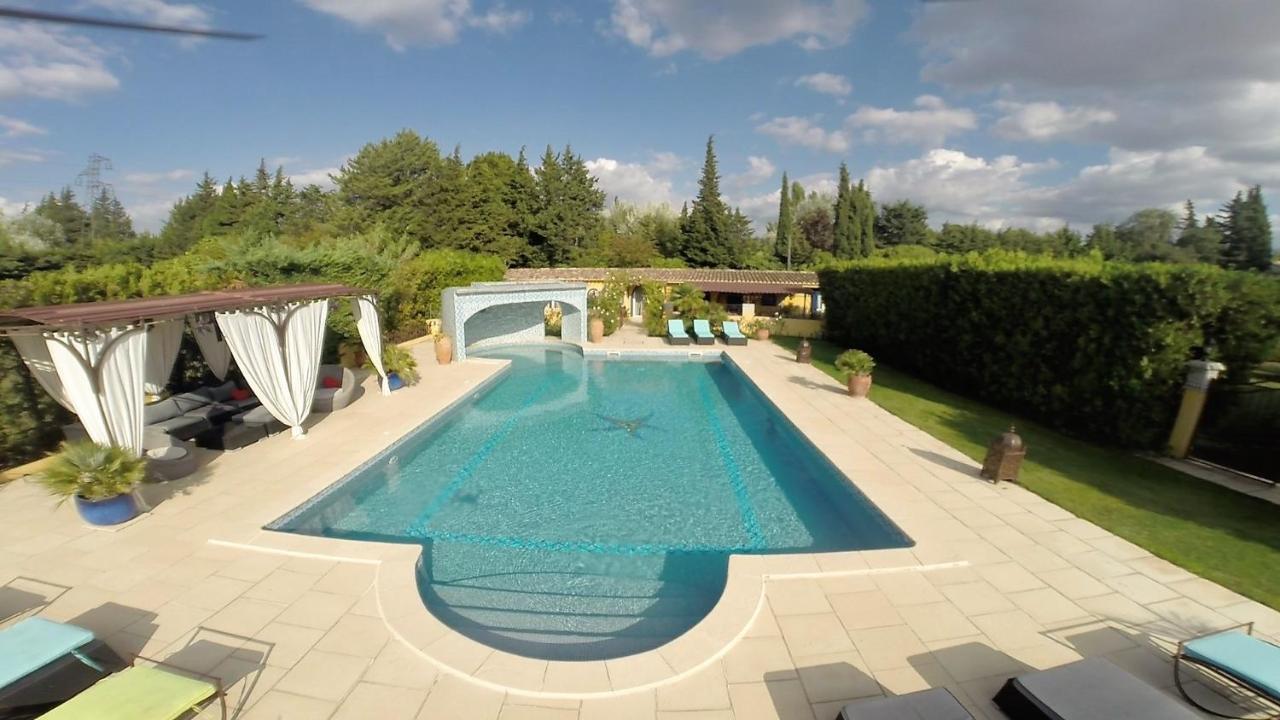 Gites Maisons De Vacances Domaine La Chamade Carpentras Εξωτερικό φωτογραφία
